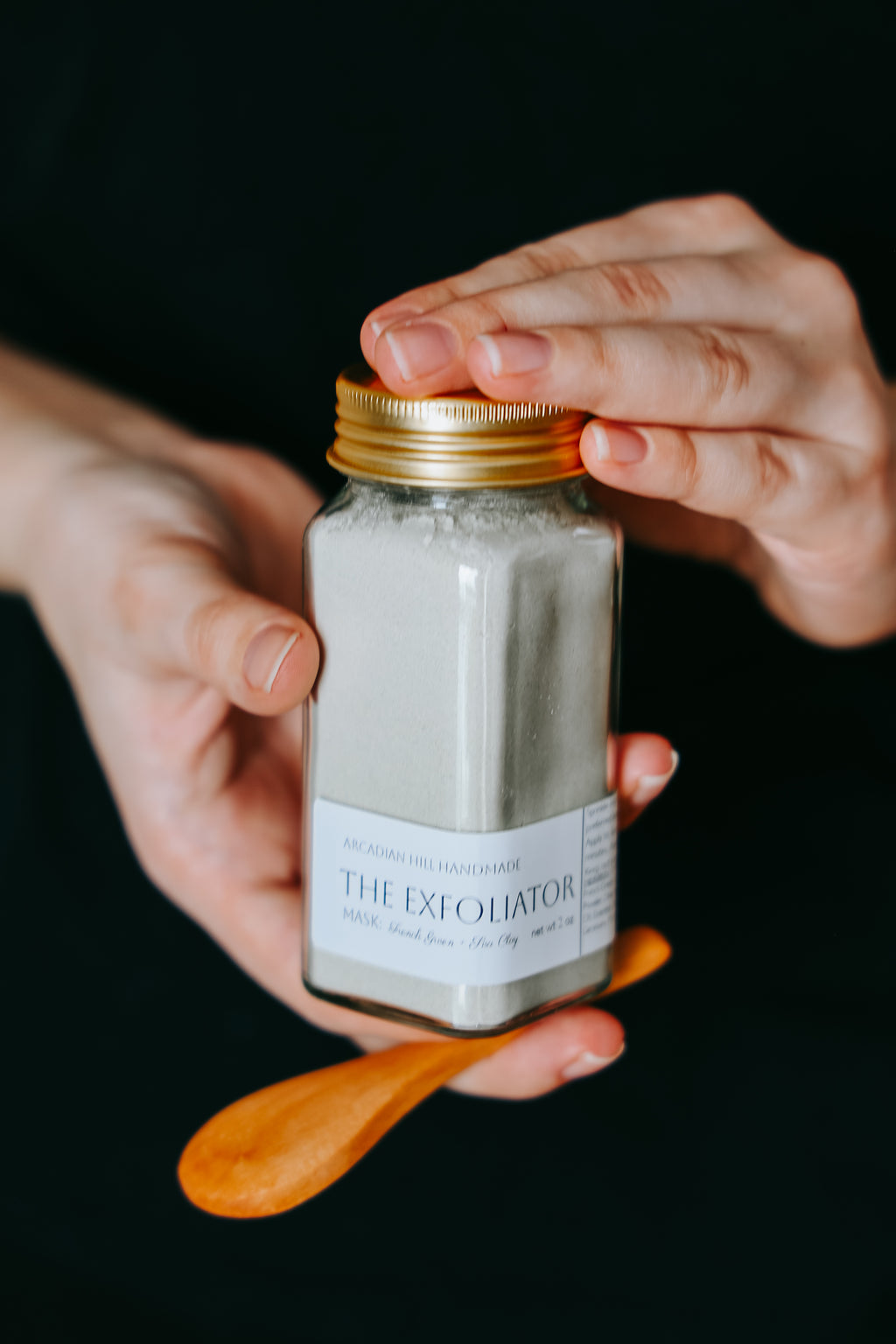 The Exfoliator Mask: (Dry/Normal)