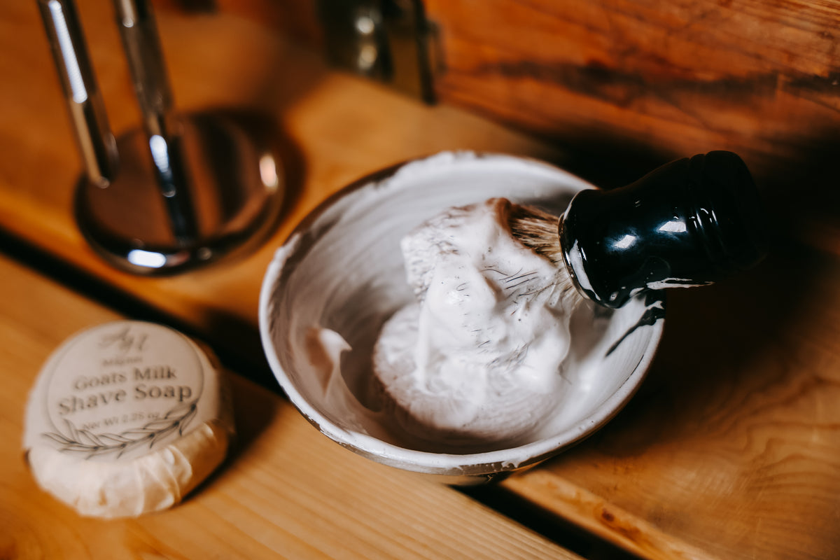 Old Fashioned Wet Shaving Brush